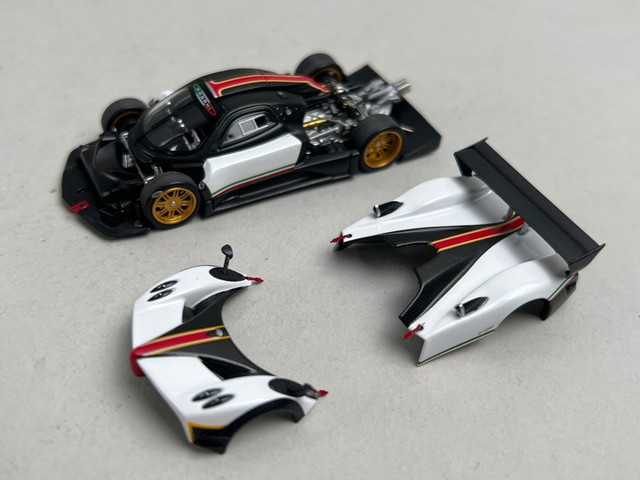 ���� 650631001 AR Box [Almost Real Model] 1/64 �ѥ����� ����� Pagani Zonda R White 2025 HEC����