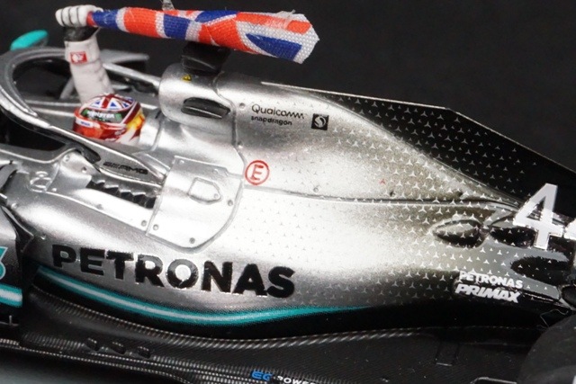 1/43 スパーク S6089 メルセデス AMG AMG F1 W10 F1 Team #44