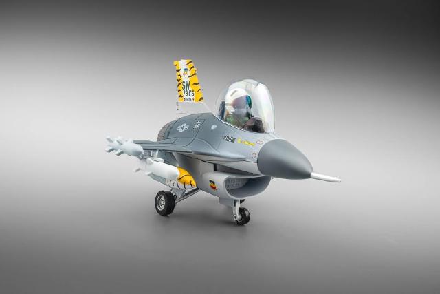 超軽量 レアデザイン！リアルファー フォックス ラビット キットラム 超軽量 レアデザイン！リアルファー フォックス ラビット キットラム