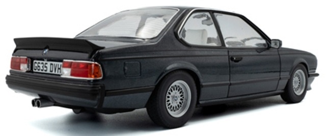 新品 S1810306 SOLIDO 1/18 BMW 635 CSI (E24) 1984 マカオブルー