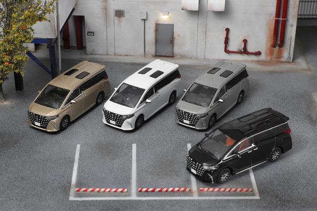 新品 LL-041-184 DCT 1/64 トヨタ アルファード Toyota Alphard Black