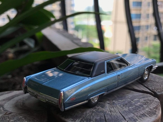 予約 Scalemini 1/64 キャデラック デビル 1972 Cadillac Coupe De
