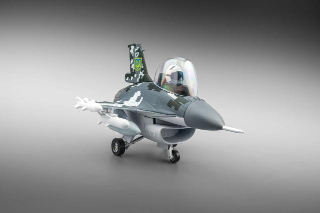 新品 FQ16004 Fortune Leopard Q version QF16 デフォルメ 戦闘機