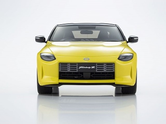 1\18ミニカー 日産フィアレディーZ 新品 KSR18056Y 京商 1/18 日産 フェアレディZ (イエロー) 限定