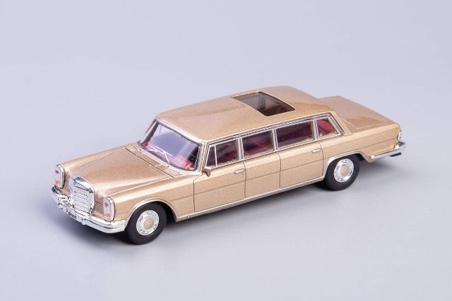 メルセデスベンツ 600プルマン ダイキャスト 楽天市場】SUN STAR 1/18 メルセデス・ベンツ 600 プルマン