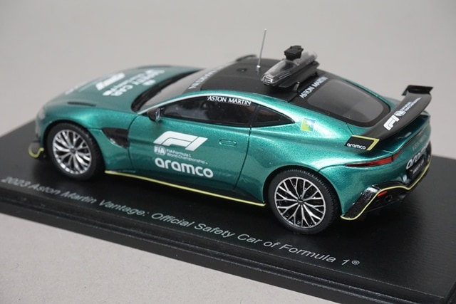 1/43 スパーク S5873 アストンマーティン ヴァンテージ F1