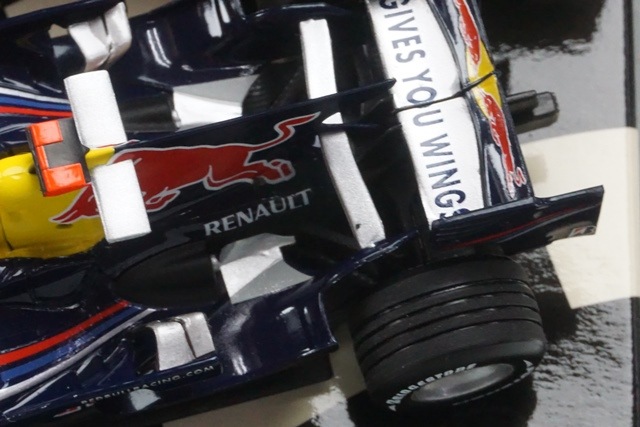 Red Bull Mini 2008 ミニカー レッドブル 1/43 Red Bull Mini 2008 ミニカー レッドブル 1/43