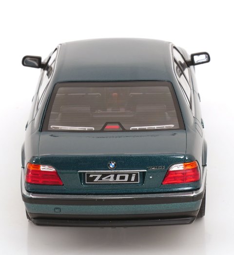 予約 KKDC180368 KK scale 1/18 BMW 740i E38 1994 グリーンメタリック