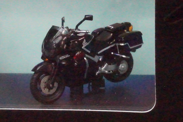 レイズ　1/43 和歌山県警交通部交通指導課　HONDA VFR800P 1/43 ホンダ VFR800P 2002-2008 和歌山県警察交通部交通指導課