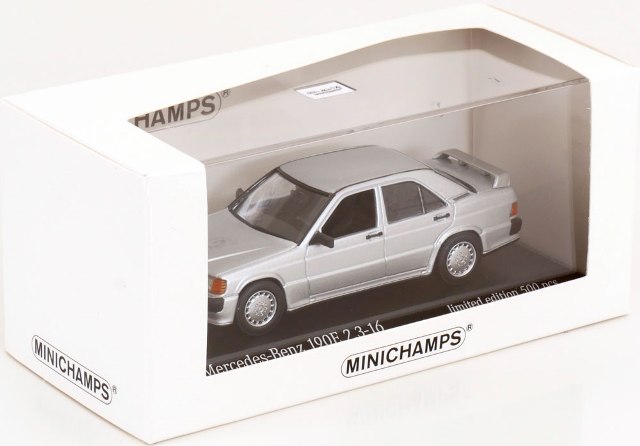 新品 943 035605 ミニチャンプス 1/43 メルセデス Mercedes 190E 2.3