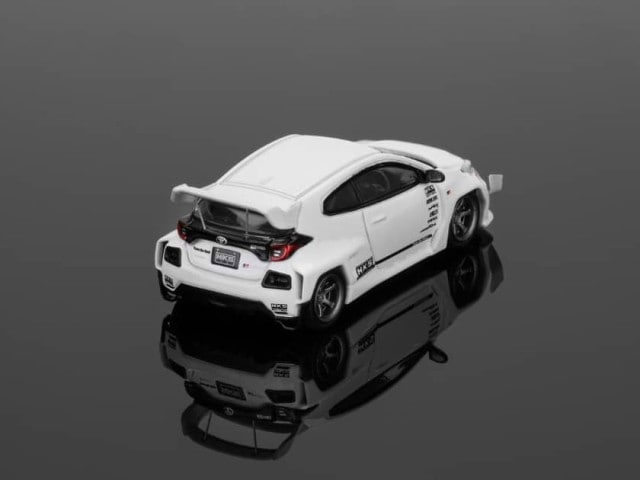 1/64 GR ヤリス Yaris Pandem Rocket Bunny 予約 Fuji 1/64 トヨタ ヤリス GR Yaris Pandem Rocket Bunny
