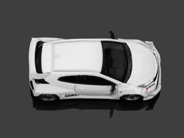 予約 Fuji 1/64 トヨタ ヤリス GR Yaris Pandem Rocket Bunny 改造 HKS