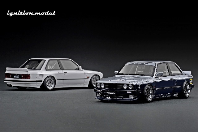 新品 IG3717 イグニッションモデル 1/18 PANDEM 30 Silver / Blue