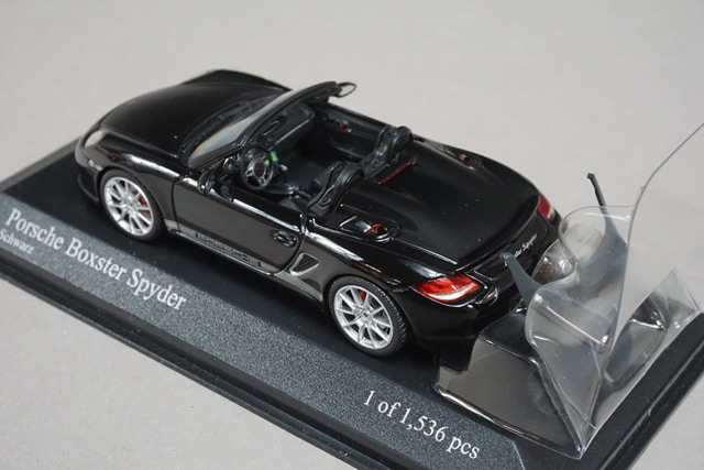 ポルシェ ボクスター スパイダー 1/43 スパークモデル ディーラーモデル 1/43 ポルシェ ボクスター