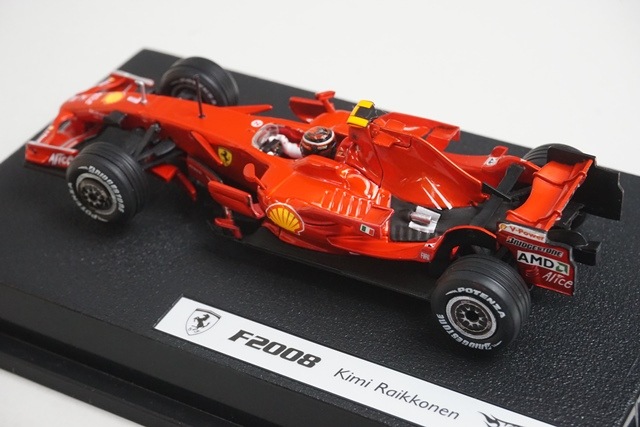 1/43 ホットウィール L8779 フェラーリ F2008 #1 K.ライコネン