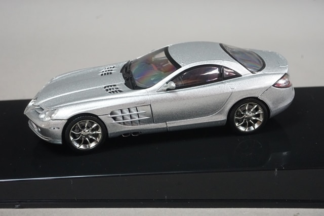1/43 オートアート 56121 メルセデスベンツ SLR クーペ シルバー