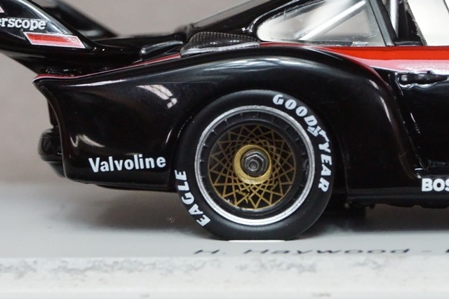 特注スパーク 1/43 ポルシェ 935 1980 ディジョン6時間 優勝 イクソ 1/43 ポルシェ 935 K3 1980 シルバーストーン6H 3位 クラス