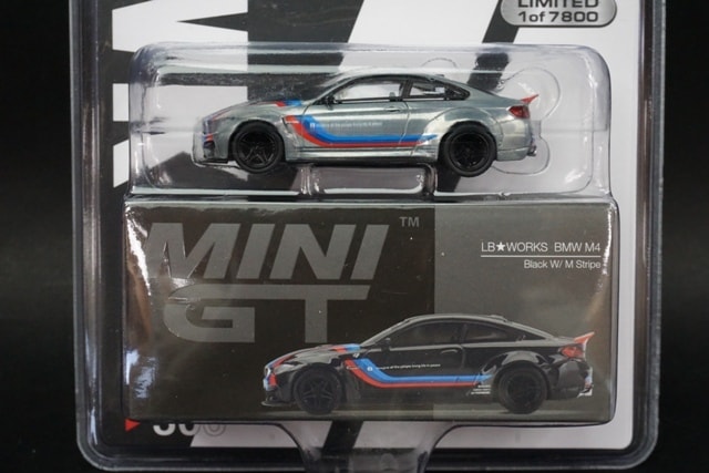 MINI GT LB WORKS BMW M4 ブラック W/M Stripe MINI GT 1/64 LB