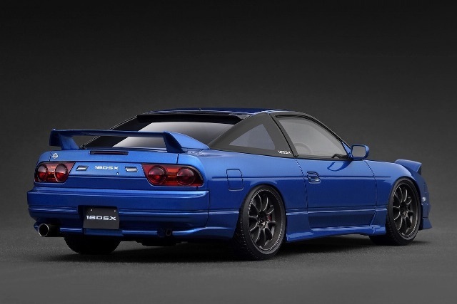 i-1903 ぴぃ〜ちゃん 1/64 minigt 街道ハウスGT-R R33、ワイスピブライアンR34、Need