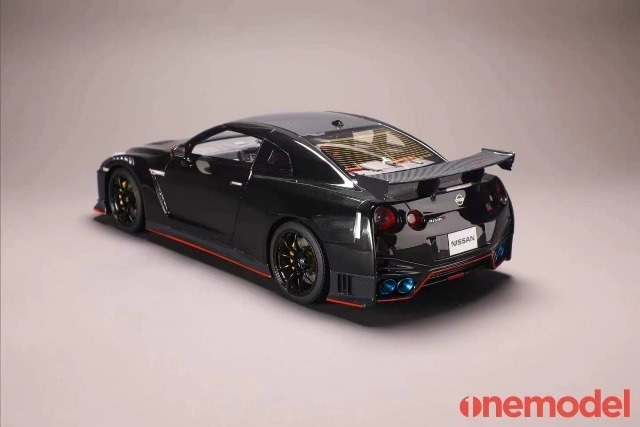 ���� 21C03-05 onemodel 1/18 ���� 2020 GT-R Nismo Jet Black Pearl ��������륱������°