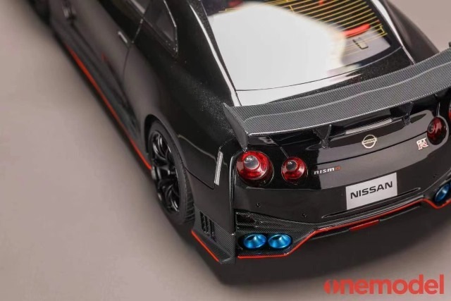 ���� 21C03-05 onemodel 1/18 ���� 2020 GT-R Nismo Jet Black Pearl ��������륱������°