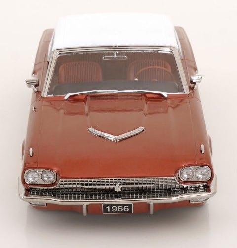 予約 KKDC181384 KK scale 1/18 フォード Thunderbird Landau Coupe