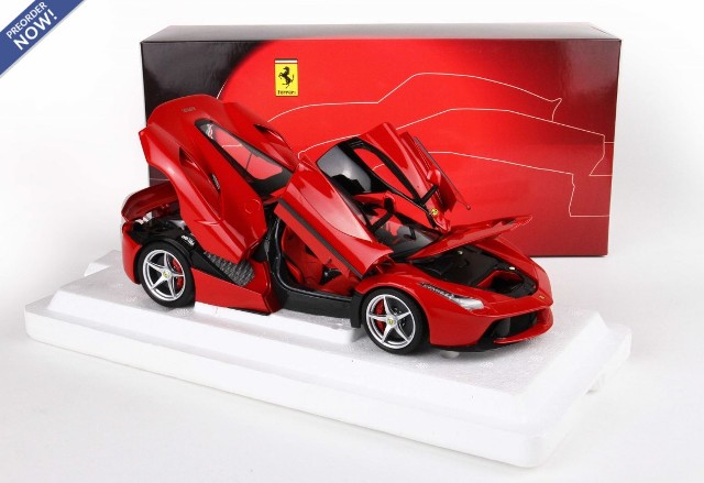 Ferrari LaFerrari 1/18 レッドミニカー Amazon.com: Ferrari Modellauto1:18 LaFerrari Hot Wheels