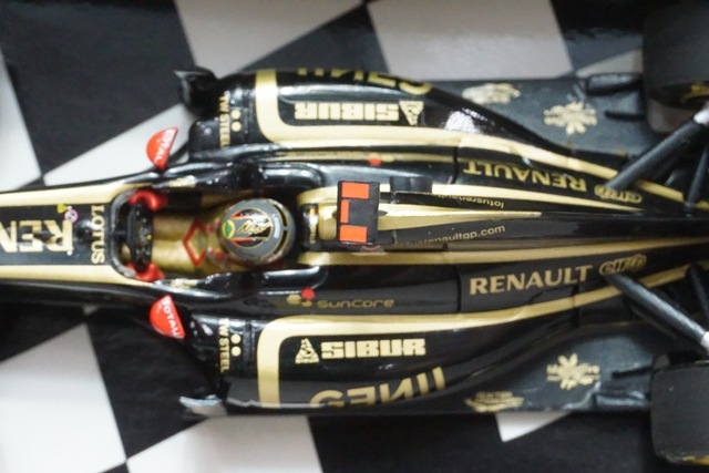 1/43 �ߥ˥����ץ� 410110109 �������� ��Ρ� GP R31 �ޥ졼����GP 2011 #9 N.�ϥ��ɥե����