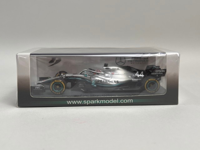 1/43 ���ѡ��� S6071 ��륻�ǥ� AMG �ڥȥ��ʥ� �⡼�������ݡ��� W10 EQ �ѥ�� ��� China GP ͥ�� 2019 #44 F1 1000th GP L.�ϥߥ�ȥ�