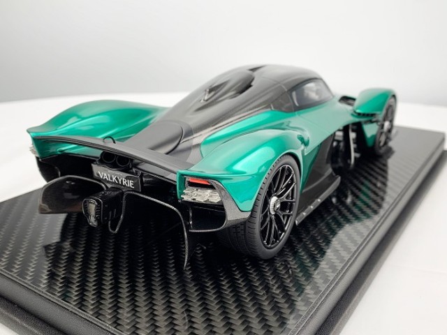 ͽ F106-60 եƥ Frontiart 1/18 ȥޡ Aston Martin Valkyrie British Green 300pcs