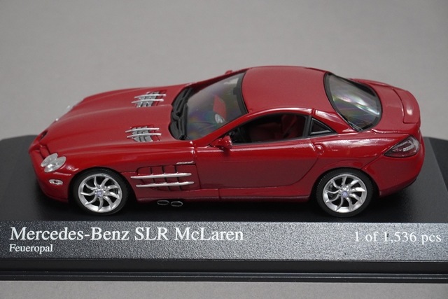 1/43 ミニチャンプス 400033024 メルセデスベンツ SLR McLaren 2003