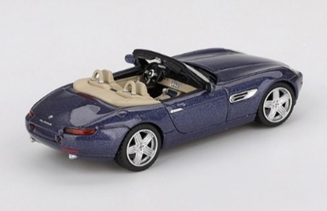  Z8 ミニカー BMW Z8 Silver Metallic w/Black Soft Top 007 James Bond 