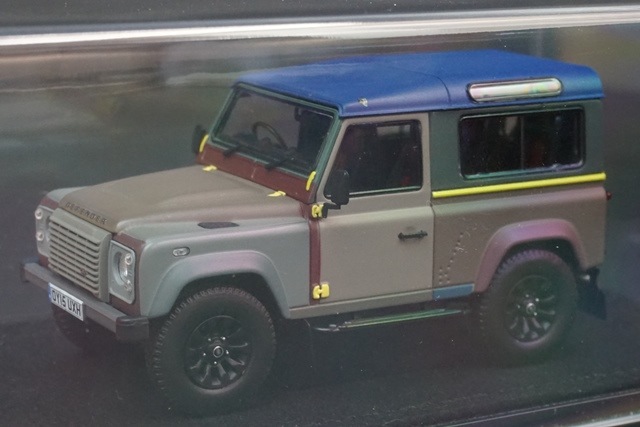 1/43 Almost Real Model 410214 ランドローバー Defender 90 