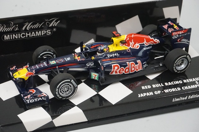 1/43 ミニチャンプス 410110301 レッドブルレーシング ルノー RB7 日本