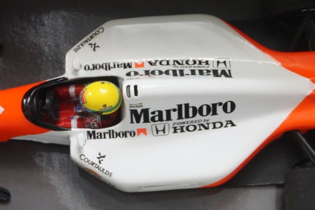 1/43 ミニチャンプス 540431504 マクラーレン ホンダ MP4-7 1992 #1 A