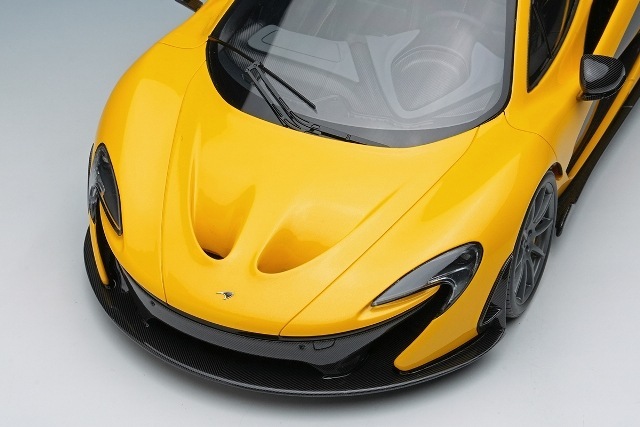 新品 EML149A メイクアップ/アイドロン 1/18 マクラーレン McLaren P1