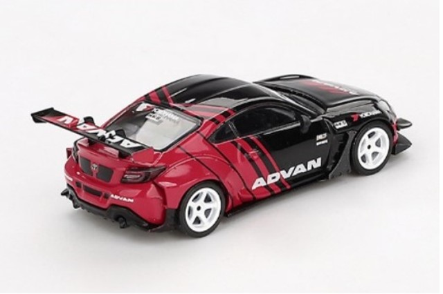 1/64 Toyota GR86 HKS Type R ADVAN 東京オートサロン 2022(右