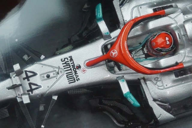 1/43 スパーク S6087 メルセデス AMG ペトロナス Motorsport F1 W10