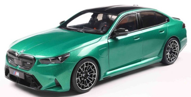 予約 S1814701 SOLIDO 1/18 BMW M5 M 2025 (グリーン) , Boost