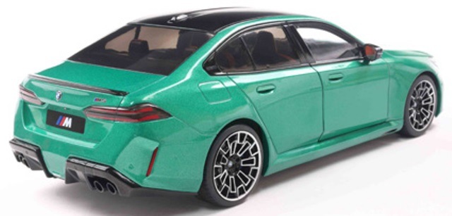 新品 S1814701 SOLIDO 1/18 BMW M5 M 2025 (グリーン) , Boost Gear