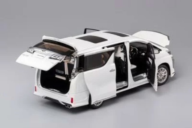 ��� KF030-3 KENGFai 1/18 �ȥ西 TOYOTA Vellfire ������ե����� Pearl white LHD 