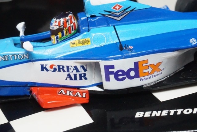 1/43 ミニチャンプス 430980006 ベネトンプレイライフ B198 A