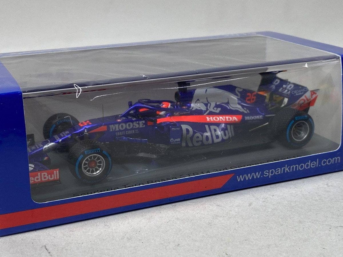 1/43 スパーク S6094 スクーデリア トロロッソ STR14 3位 ドイツ