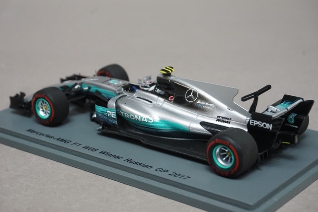 スパーク 1/43 メルセデス AMG ペトロナス W13 バーレーンGP