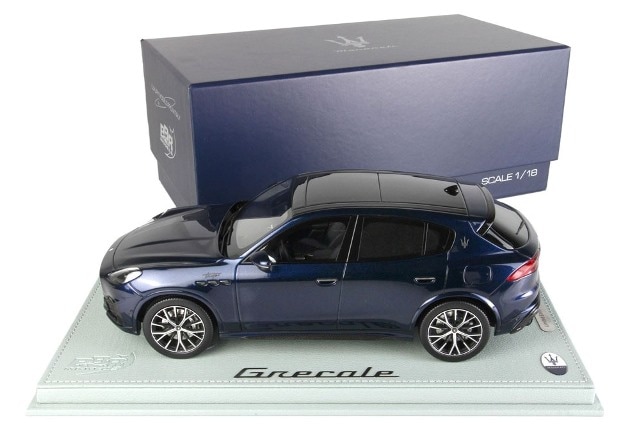 新品 P18220DV BBR 1/18 マセラティ Maserati Grecale Trofeo