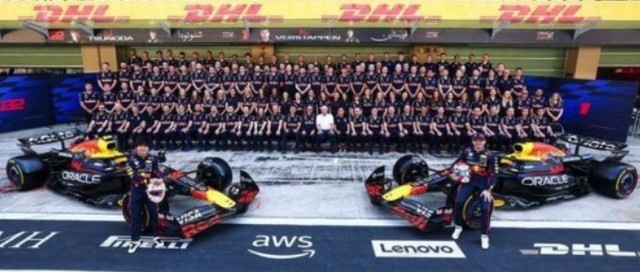 予約 64S098 スパーク 1/64 Oracle Red Bull Racing RB21 #1 ＆ #22 F1