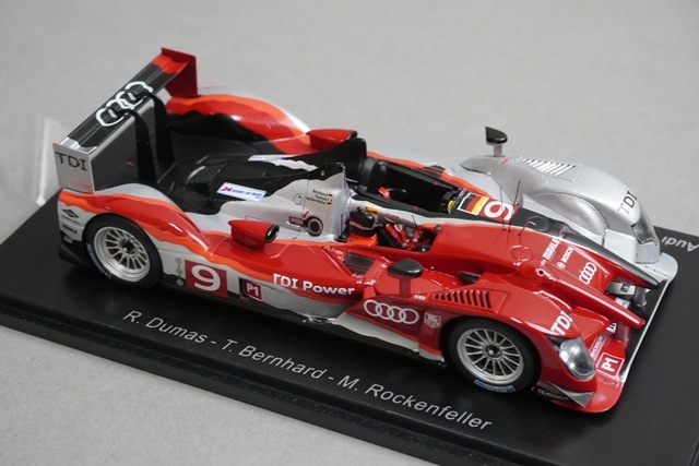 スパーク 1/43 アウディ R15 TDI LM2009 No.2 1/43 スパーク 43LM10 アウディ R15 Plus TDI スポーツ ノースアメリカ