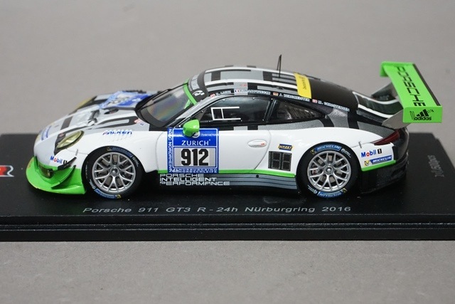 1/43 スパーク SG253 ポルシェ 911 GT3 R ニュルブルクリンク 24h 2016