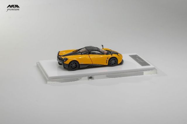 新品 HKM Premium 1/64 ウアイラ Huayra Coupe 2014 Orange