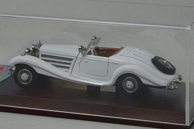 新品 Liberty64 1/64 メルセデス ベンツ Benz 500K White, Boost Gear